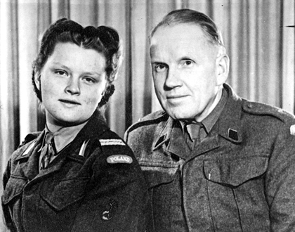 Krystyna Zakrzewska z ojcem – Foxley, Hereford 1948