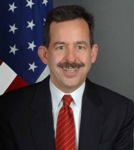 fot.Wikipedia/ Ambasador USA w Polsce Stephen Mull