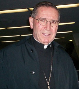 Wikipedia/ kardynał Roger Mahony