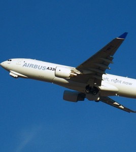 fot. Ken Mist/ Pasażerowie podróżujący pomiędzy Polską i USA od 12 kwietnia będą latać Airbusem A330