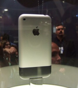 fot.Blake Burris via Flickr/ Po nagonce chińskich mediów Apple przeprasza klientów za nieuczciwe naprawy sprzętu