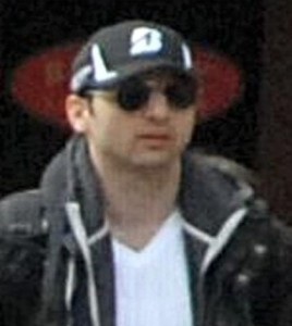 fot.FBI/ 26-letni Tamerlan Carnajew, który zginął podczas policyjnej obławy