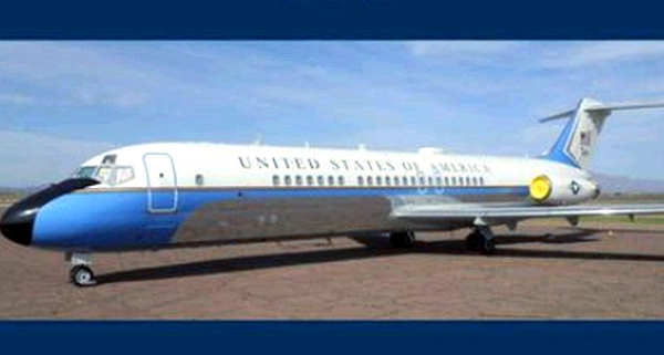 Samolot należący do prezydenckiej floty USA fot. McDonnell Douglas DC-9/gsaauctions.gov