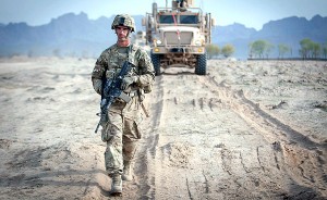 Żołnierz amerykański w Ghazni fot. DVIDSHUB/WIkimedia