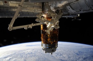 Japanese supply spacecraft HTV4 docks to International Space Station