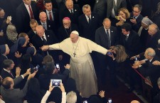 POPE MOBBED
