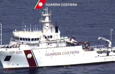 Ship carrying hundreds of migrants capsizes off Libyan coast