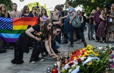 Tribute to victims of Orlando mass shooting in Warsaw