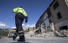 6.2 magnitude earthquake hits central Italy - at least 37 dead