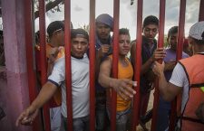 Central American migrants in Oaxaca, Mexico, Nicolas Romero - 03 Apr 2018