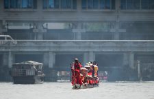 Dragon Boat races in Guangzhou, China - 18 Jun 2018