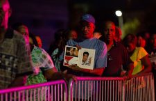 Fans gather to pay their respects to late soul singer Aretha Franklin, Detroit, USA - 29 Aug 2018