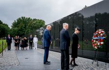 Wreath laying at the Vietnam Veterans Memorial in Washington, USA - 01 Sep 2018