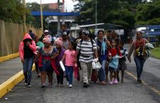 Mexico receives the advanced caravan of Honduran migrants, Hidalgo - 19 Oct 2018