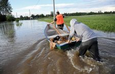 Evacuation due flooding in Wadowice Gorne, Poland - 22 May 2019